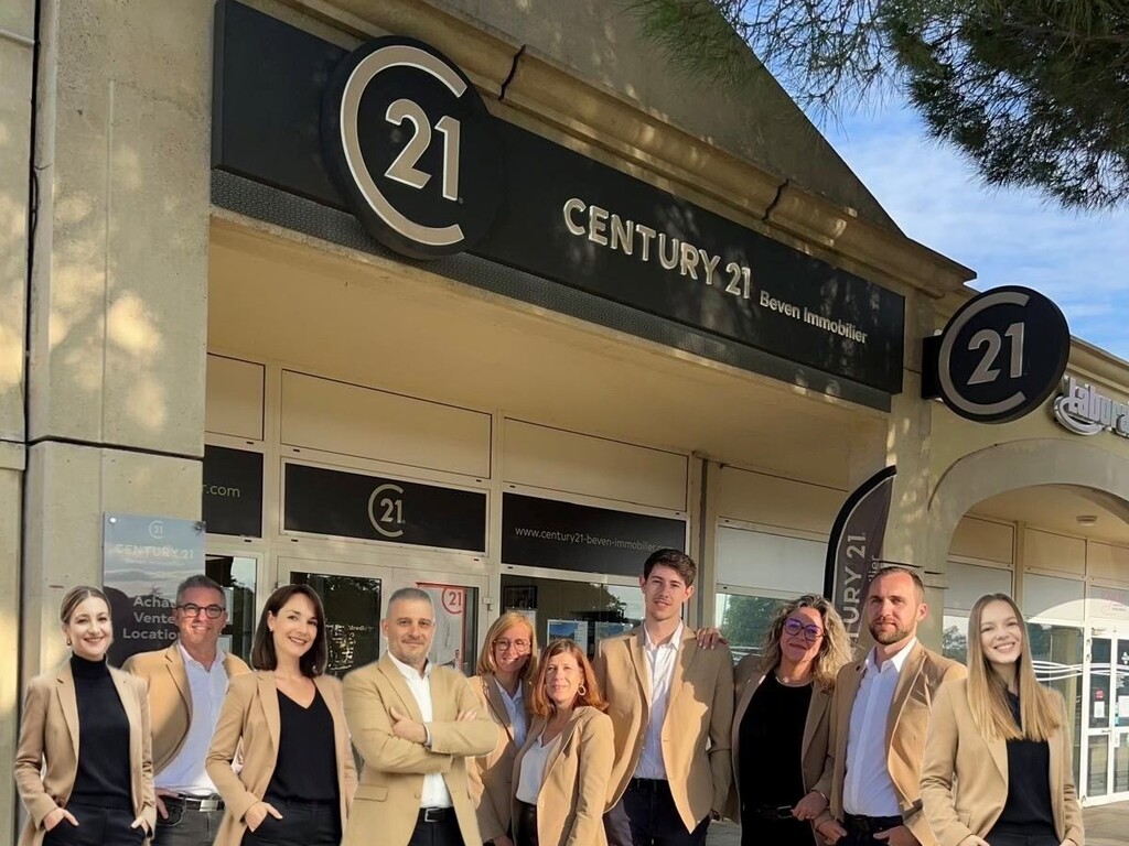 l'équipe de l'agence Beven Immobilier