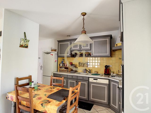 maison à vendre - 5 pièces - 167.0 m2 - UZES - 30 - LANGUEDOC-ROUSSILLON - Century 21 Beven Immobilier maison à vendre - 5 pièces - 167.0 m2 - UZES - 30 - LANGUEDOC-ROUSSILLON - Century 21 Beven Immobilier