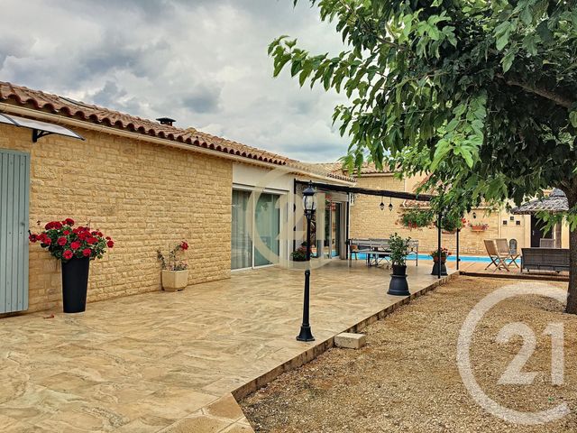 Afficher la photo en grand maison à vendre - 8 pièces - 200.0 m2 - CASTILLON DU GARD - 30 - LANGUEDOC-ROUSSILLON - Century 21 Beven Immobilier