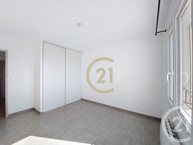 maison à louer - 4 pièces - 108.5 m2 - ESTEZARGUES - 30 - LANGUEDOC-ROUSSILLON - Century 21 Beven Immobilier