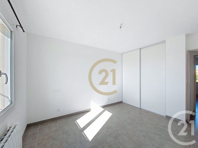 maison à louer - 4 pièces - 108.5 m2 - ESTEZARGUES - 30 - LANGUEDOC-ROUSSILLON - Century 21 Beven Immobilier