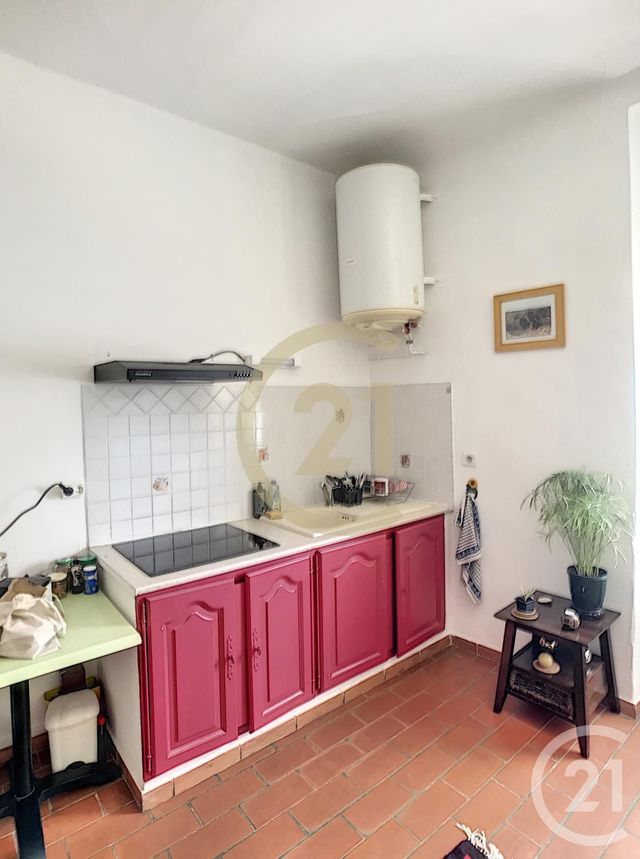 Appartement F1 à louer - 1 pièce - 20.16 m2 - REMOULINS - 30 - LANGUEDOC-ROUSSILLON - Century 21 Beven Immobilier