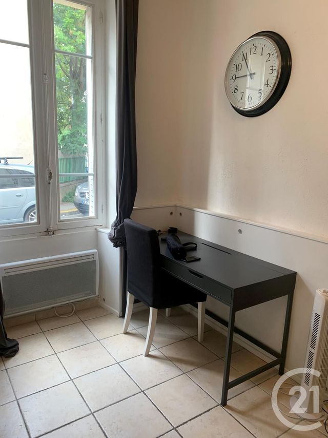 Appartement F1 à louer AVIGNON