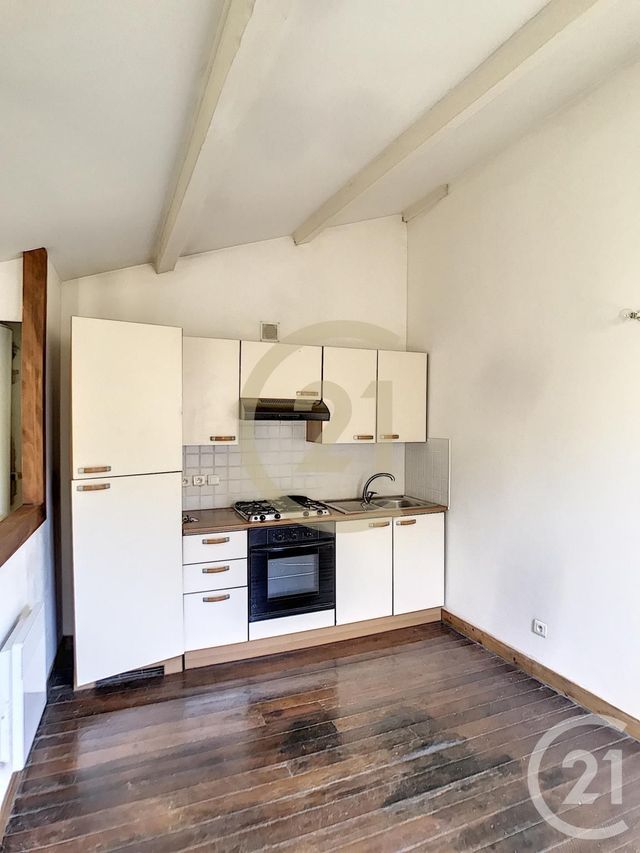 Appartement T2 à louer - 2 pièces - 23.09 m2 - ARAMON - 30 - LANGUEDOC-ROUSSILLON - Century 21 Beven Immobilier