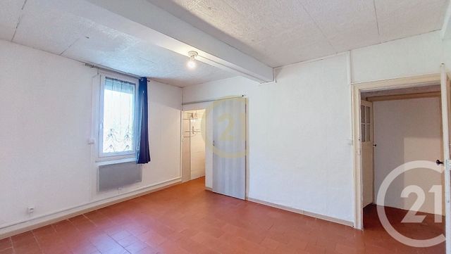 Afficher la photo en grand Appartement F3 à louer - 3 pièces - 67.41 m2 - THEZIERS - 30 - LANGUEDOC-ROUSSILLON - Century 21 Beven Immobilier