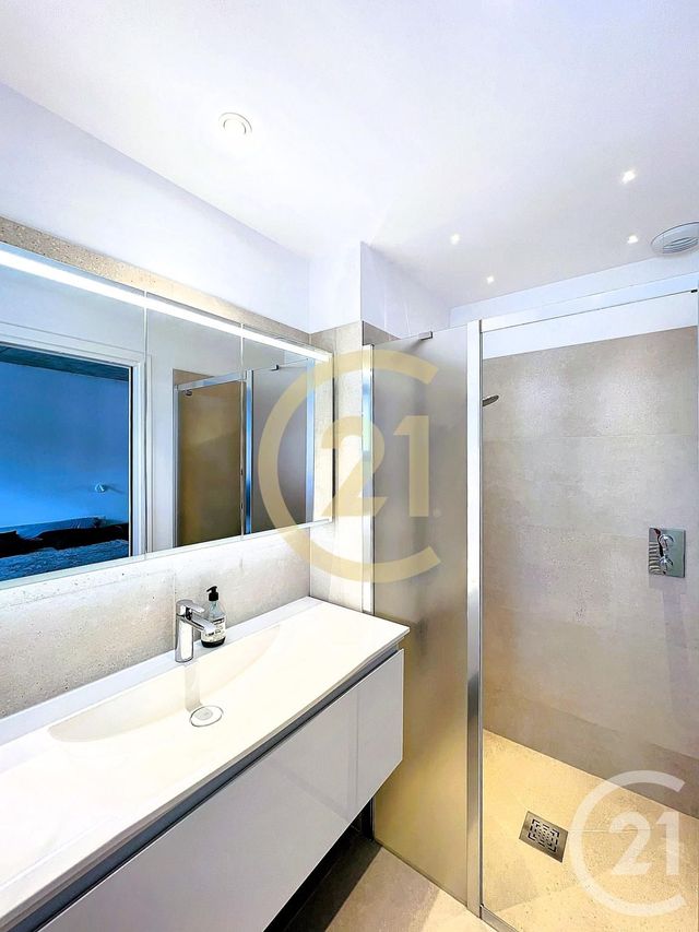 maison à vendre - 4 pièces - 120.0 m2 - UZES - 30 - LANGUEDOC-ROUSSILLON - Century 21 Beven Immobilier