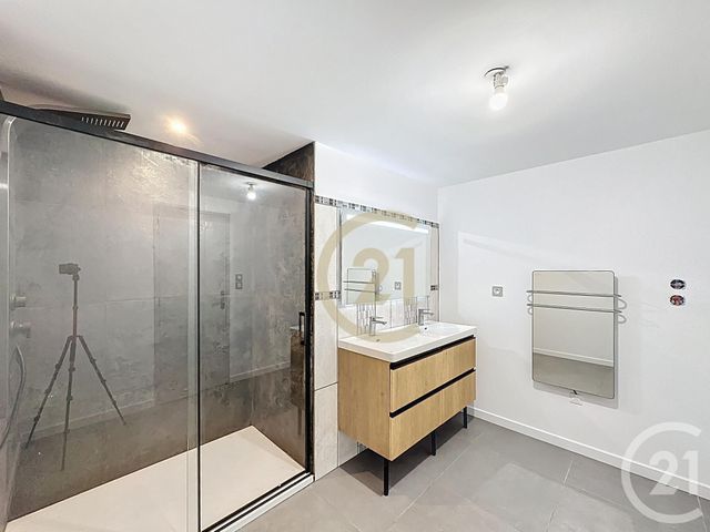 maison à vendre - 7 pièces - 216.38 m2 - ARAMON - 30 - LANGUEDOC-ROUSSILLON - Century 21 Beven Immobilier