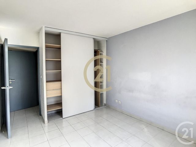 Appartement F2 à louer - 2 pièces - 48.63 m2 - LES ANGLES - 30 - LANGUEDOC-ROUSSILLON - Century 21 Beven Immobilier