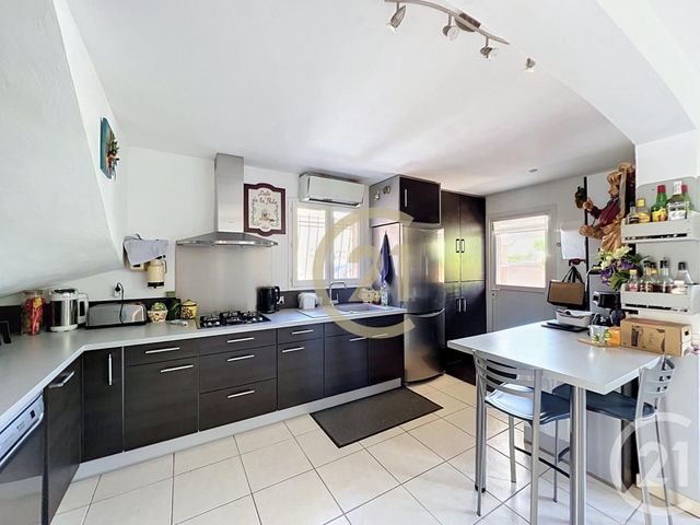 maison à vendre - 4 pièces - 135.95 m2 - UZES - 30 - LANGUEDOC-ROUSSILLON - Century 21 Beven Immobilier