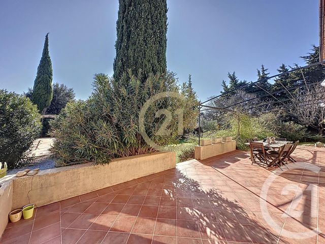 Afficher la photo en grand maison à vendre - 7 pièces - 199.74 m2 - ROCHEFORT DU GARD - 30 - LANGUEDOC-ROUSSILLON - Century 21 Beven Immobilier