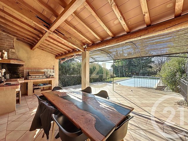 Afficher la photo en grand maison à vendre - 7 pièces - 199.74 m2 - ROCHEFORT DU GARD - 30 - LANGUEDOC-ROUSSILLON - Century 21 Beven Immobilier