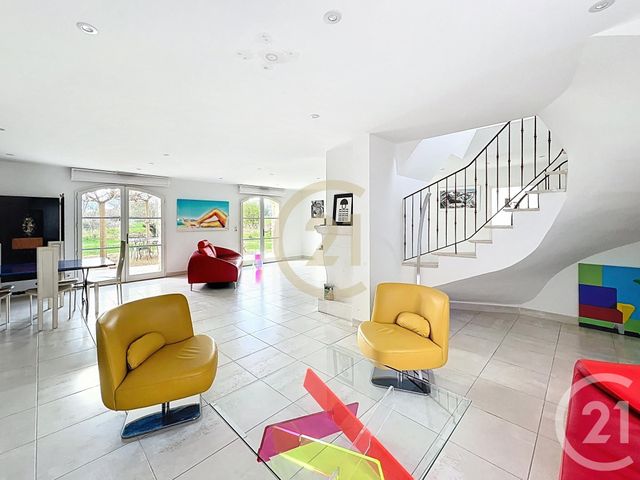 maison à vendre - 5 pièces - 183.0 m2 - UZES - 30 - LANGUEDOC-ROUSSILLON - Century 21 Beven Immobilier