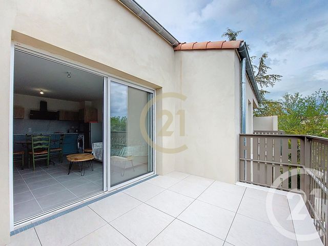 Appartement F2 à louer UZES