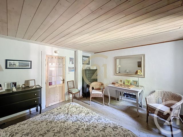 maison à vendre - 12 pièces - 221.48 m2 - UZES - 30 - LANGUEDOC-ROUSSILLON - Century 21 Beven Immobilier