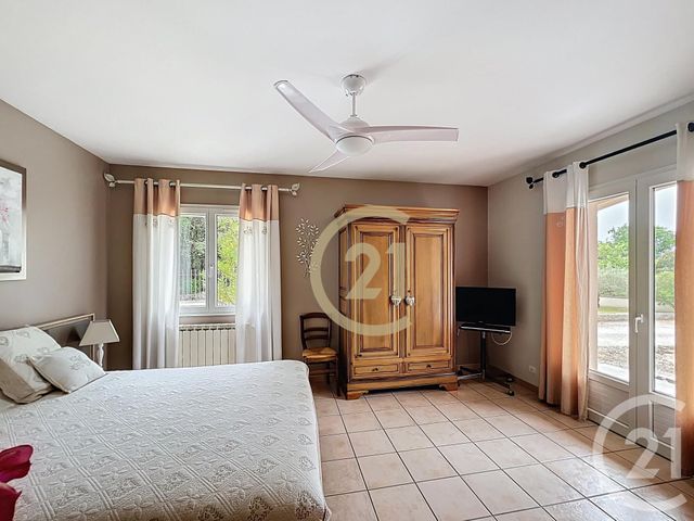 maison à vendre - 5 pièces - 146.0 m2 - UZES - 30 - LANGUEDOC-ROUSSILLON - Century 21 Beven Immobilier