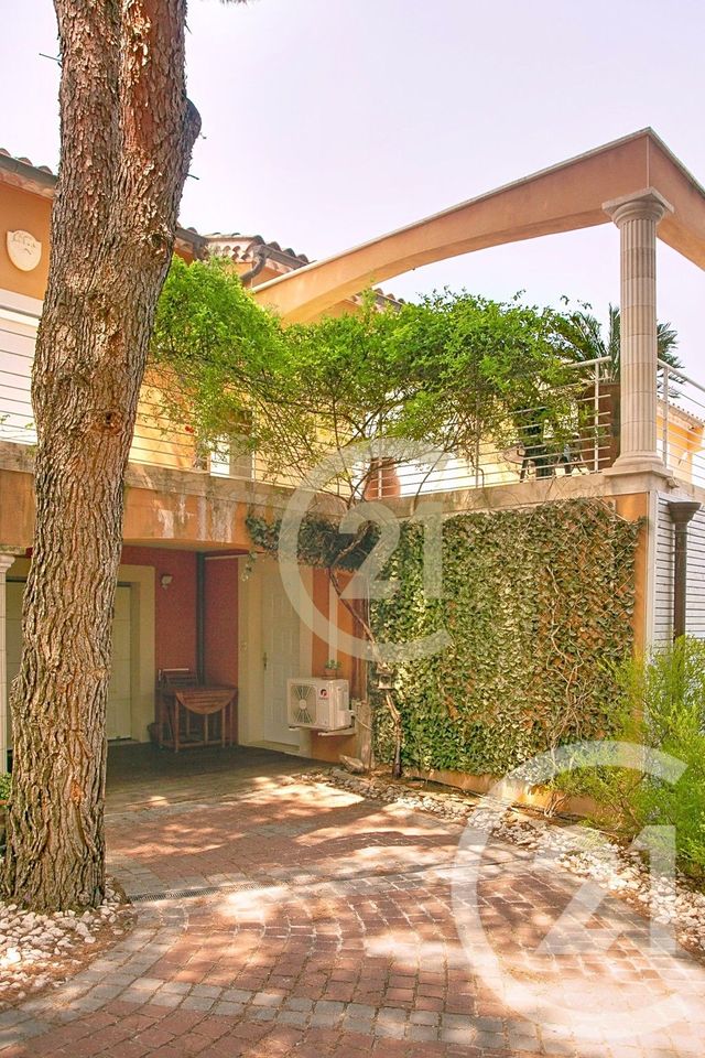 maison à vendre - 7 pièces - 285.44 m2 - BEAUCAIRE - 30 - LANGUEDOC-ROUSSILLON - Century 21 Beven Immobilier