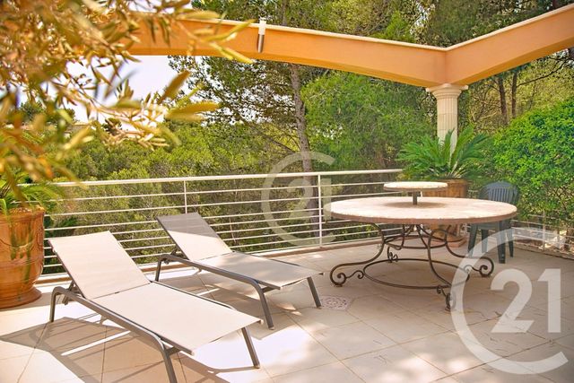 maison à vendre - 7 pièces - 285.44 m2 - BEAUCAIRE - 30 - LANGUEDOC-ROUSSILLON - Century 21 Beven Immobilier