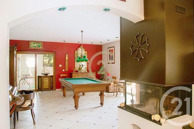 maison à vendre - 7 pièces - 285.44 m2 - BEAUCAIRE - 30 - LANGUEDOC-ROUSSILLON - Century 21 Beven Immobilier