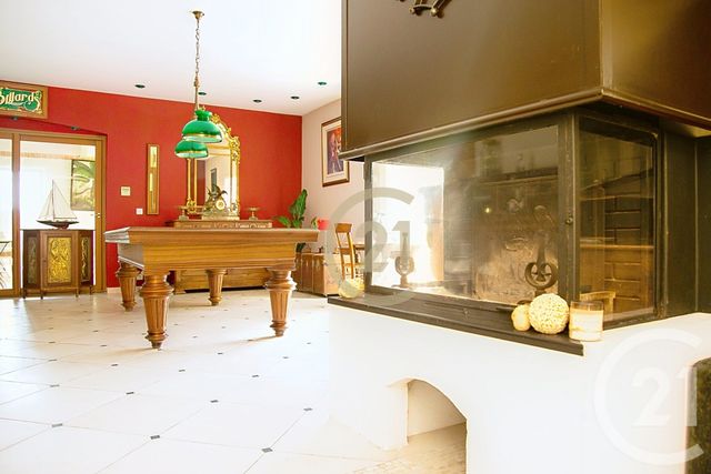 maison à vendre - 7 pièces - 285.44 m2 - BEAUCAIRE - 30 - LANGUEDOC-ROUSSILLON - Century 21 Beven Immobilier