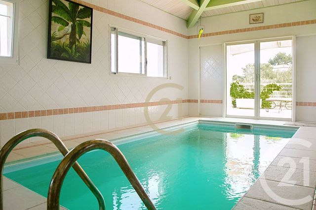 maison à vendre - 7 pièces - 285.44 m2 - BEAUCAIRE - 30 - LANGUEDOC-ROUSSILLON - Century 21 Beven Immobilier