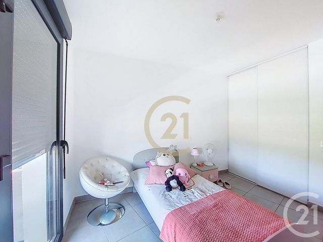 Afficher la photo en grand Appartement F3 à louer - 4 pièces - 61.62 m2 - LES ANGLES - 30 - LANGUEDOC-ROUSSILLON - Century 21 Beven Immobilier