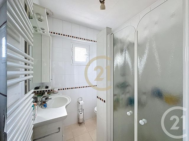 maison à vendre - 9 pièces - 184.85 m2 - REMOULINS - 30 - LANGUEDOC-ROUSSILLON - Century 21 Beven Immobilier