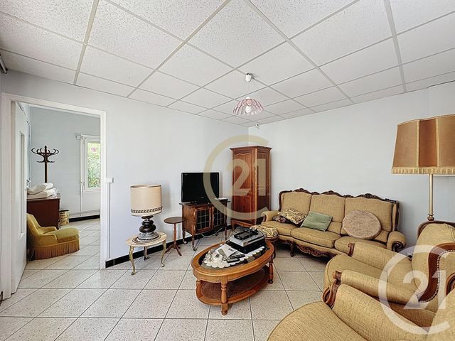 maison à vendre - 9 pièces - 184.85 m2 - REMOULINS - 30 - LANGUEDOC-ROUSSILLON - Century 21 Beven Immobilier