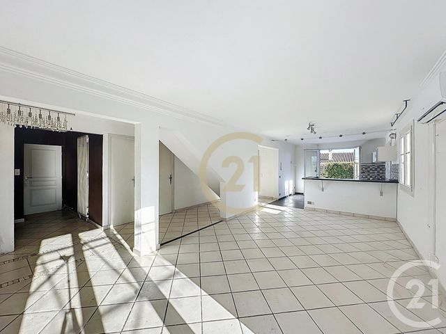 maison à vendre - 6 pièces - 130.65 m2 - REMOULINS - 30 - LANGUEDOC-ROUSSILLON - Century 21 Beven Immobilier