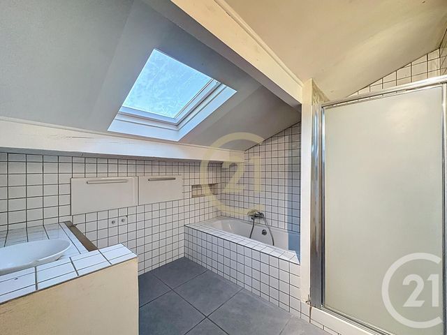 maison à vendre - 6 pièces - 130.65 m2 - REMOULINS - 30 - LANGUEDOC-ROUSSILLON - Century 21 Beven Immobilier