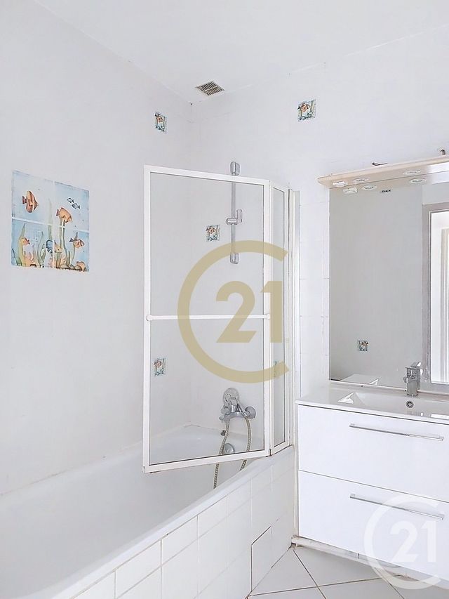 maison à louer - 3 pièces - 76.37 m2 - REMOULINS - 30 - LANGUEDOC-ROUSSILLON - Century 21 Beven Immobilier