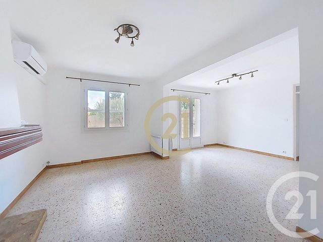 maison à louer - 3 pièces - 76.37 m2 - REMOULINS - 30 - LANGUEDOC-ROUSSILLON - Century 21 Beven Immobilier