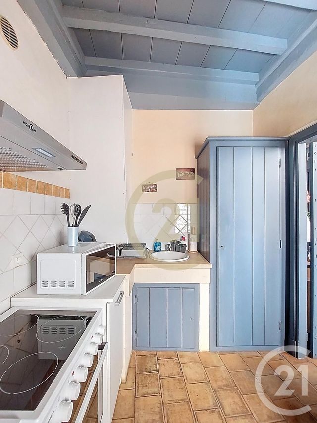 Appartement à louer - 4 pièces - 65.39 m2 - UZES - 30 - LANGUEDOC-ROUSSILLON - Century 21 Beven Immobilier