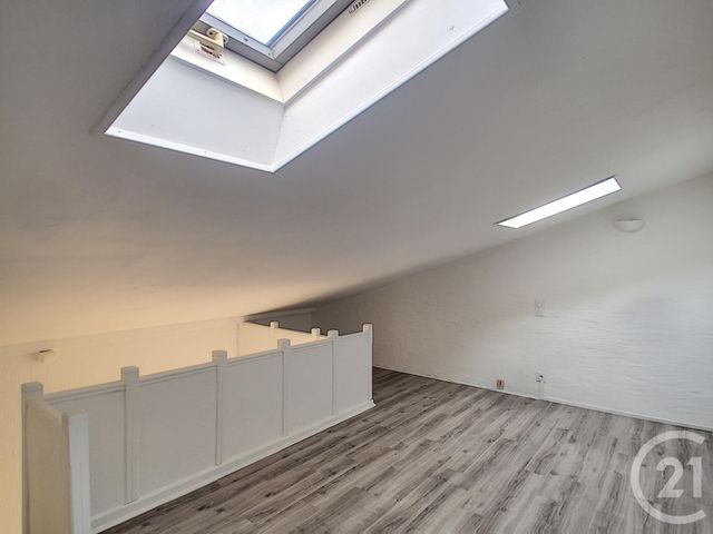 maison à louer - 2 pièces - 29.61 m2 - REMOULINS - 30 - LANGUEDOC-ROUSSILLON - Century 21 Beven Immobilier