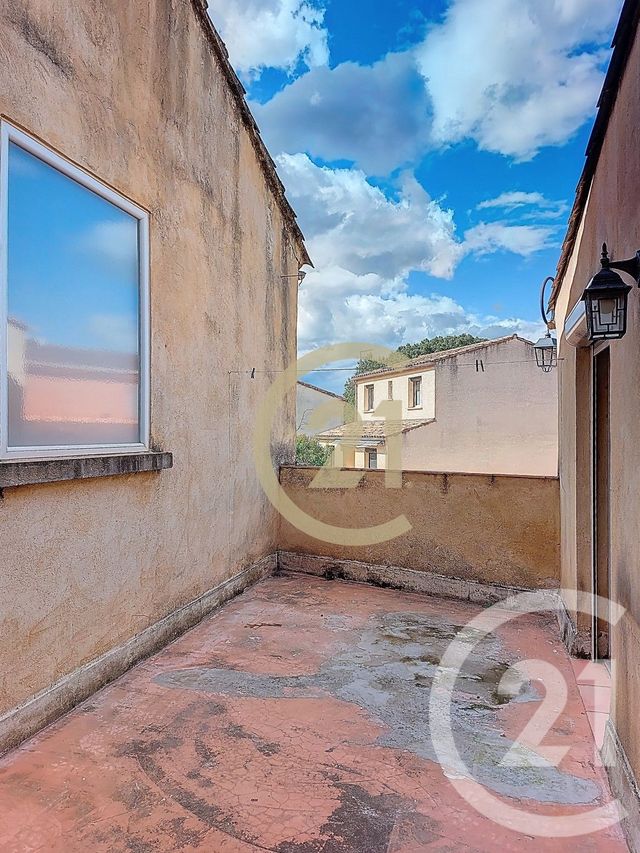 Appartement F2 à louer - 2 pièces - 57.85 m2 - REMOULINS - 30 - LANGUEDOC-ROUSSILLON - Century 21 Beven Immobilier