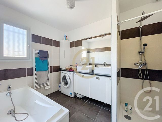 maison à vendre - 4 pièces - 95.17 m2 - SERNHAC - 30 - LANGUEDOC-ROUSSILLON - Century 21 Beven Immobilier