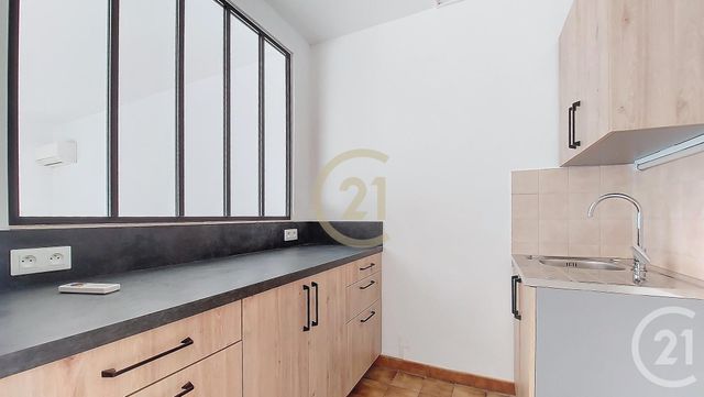 Appartement F1 à louer - 1 pièce - 38.54 m2 - LES ANGLES - 30 - LANGUEDOC-ROUSSILLON - Century 21 Beven Immobilier