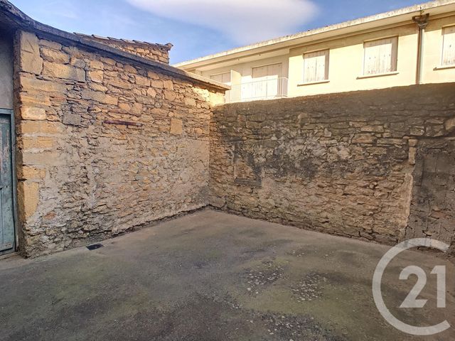 Appartement F3 à louer - 3 pièces - 63.2 m2 - REMOULINS - 30 - LANGUEDOC-ROUSSILLON - Century 21 Beven Immobilier