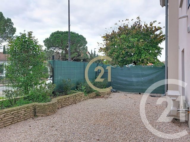 Appartement F2 à louer - 2 pièces - 41.5 m2 - LES ANGLES - 30 - LANGUEDOC-ROUSSILLON - Century 21 Beven Immobilier