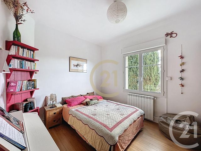 maison à vendre - 6 pièces - 126.08 m2 - REMOULINS - 30 - LANGUEDOC-ROUSSILLON - Century 21 Beven Immobilier