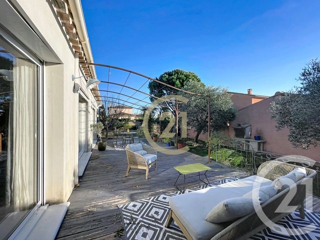 maison à vendre - 5 pièces - 179.35 m2 - ESTEZARGUES - 30 - LANGUEDOC-ROUSSILLON - Century 21 Beven Immobilier