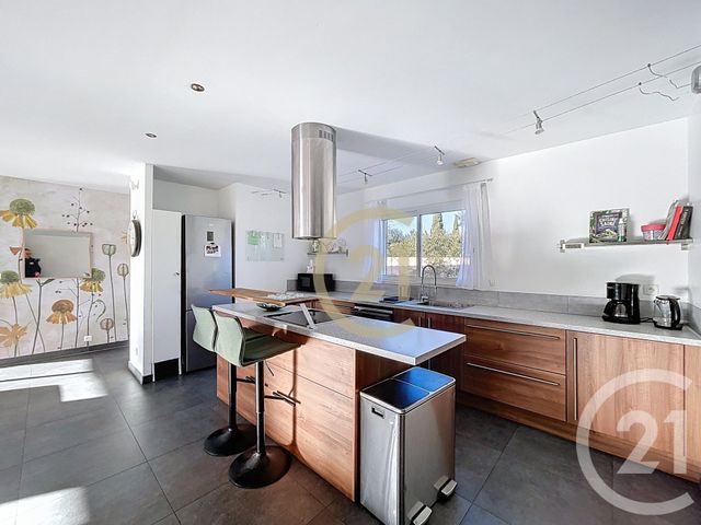 maison à vendre - 5 pièces - 179.35 m2 - ESTEZARGUES - 30 - LANGUEDOC-ROUSSILLON - Century 21 Beven Immobilier