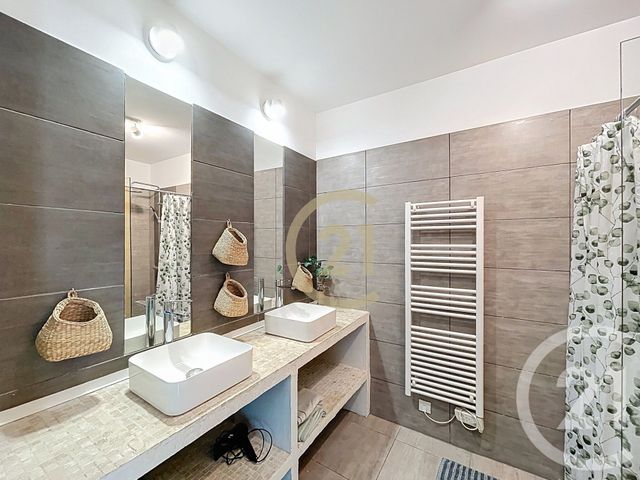 maison à vendre - 5 pièces - 179.35 m2 - ESTEZARGUES - 30 - LANGUEDOC-ROUSSILLON - Century 21 Beven Immobilier