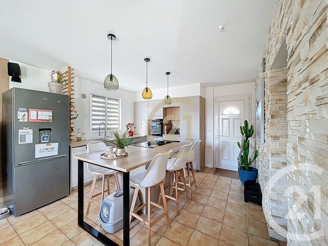 maison à vendre - 4 pièces - 83.1 m2 - REMOULINS - 30 - LANGUEDOC-ROUSSILLON - Century 21 Beven Immobilier