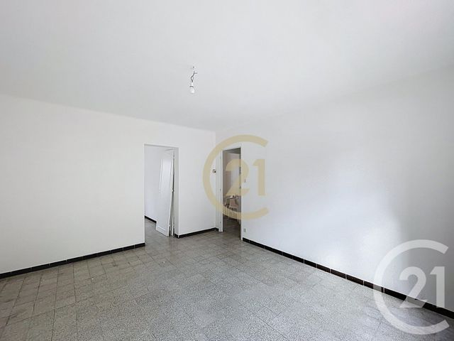Appartement F3 à vendre - 3 pièces - 55.85 m2 - NIMES - 30 - LANGUEDOC-ROUSSILLON - Century 21 Beven Immobilier