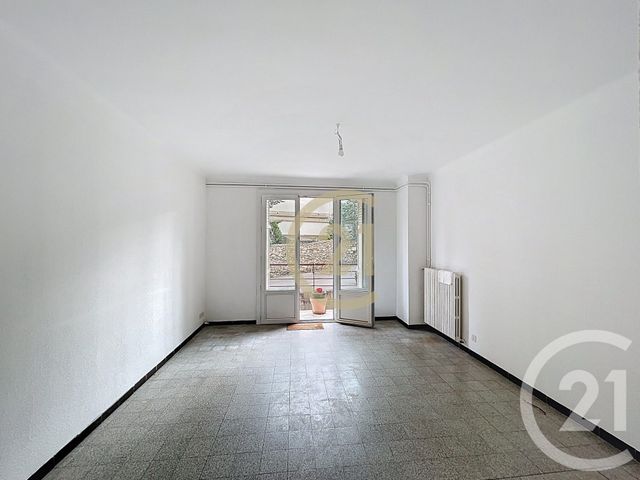 Appartement F3 à vendre - 3 pièces - 55.85 m2 - NIMES - 30 - LANGUEDOC-ROUSSILLON - Century 21 Beven Immobilier