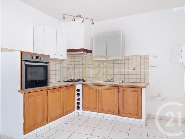 Appartement F2 à louer - 2 pièces - 59.58 m2 - FOURNES - 30 - LANGUEDOC-ROUSSILLON - Century 21 Beven Immobilier