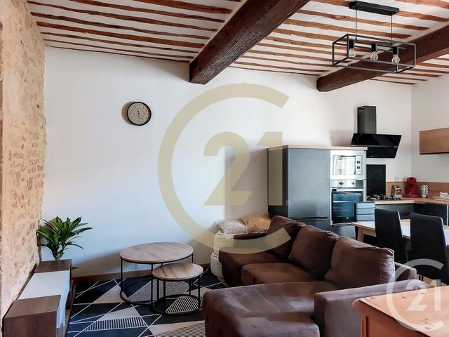 Appartement F3 à louer - 3 pièces - 52.34 m2 - REMOULINS - 30 - LANGUEDOC-ROUSSILLON - Century 21 Beven Immobilier
