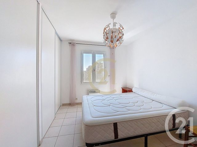 maison à louer - 4 pièces - 91.59 m2 - VERS PONT DU GARD - 30 - LANGUEDOC-ROUSSILLON - Century 21 Beven Immobilier