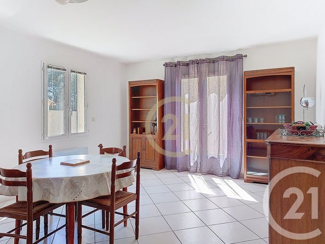 maison à louer - 4 pièces - 91.59 m2 - VERS PONT DU GARD - 30 - LANGUEDOC-ROUSSILLON - Century 21 Beven Immobilier