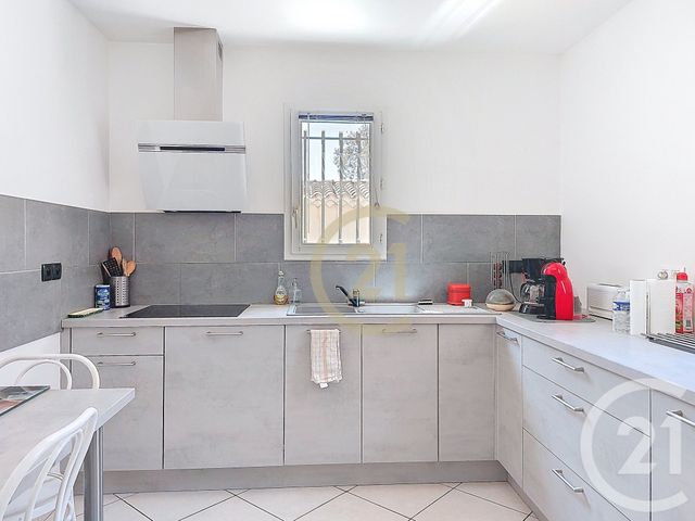 maison à louer - 4 pièces - 91.59 m2 - VERS PONT DU GARD - 30 - LANGUEDOC-ROUSSILLON - Century 21 Beven Immobilier